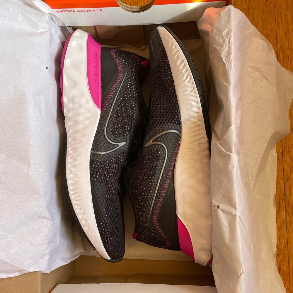 Nike Renew